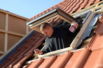 Pose de fenêtres de toit Velux à Ève